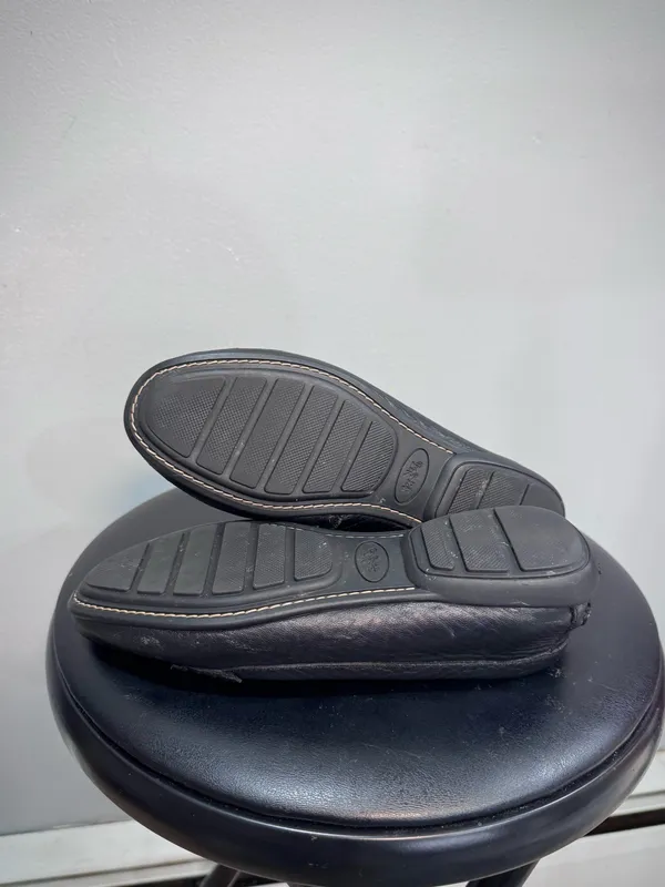 Black Coach Pebbled Leather Penny Loafers Size 5 EUC - Image 5
