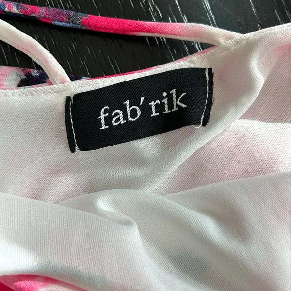 fab’rik Hot Pink Floral Camisole Blouse Large - Image 4