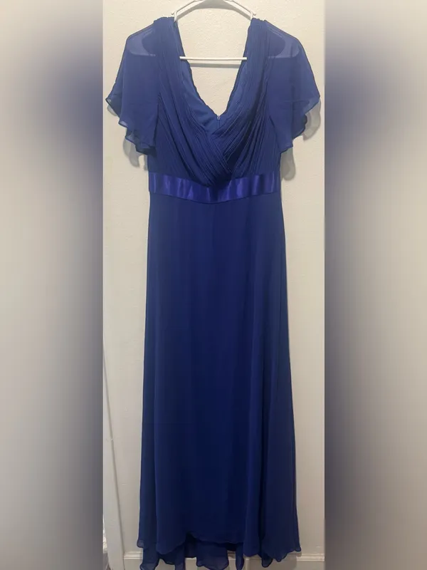 Ever Pretty Navy V-Neck Chiffon Maxi Dress with Flutter Sleeves - Image 4