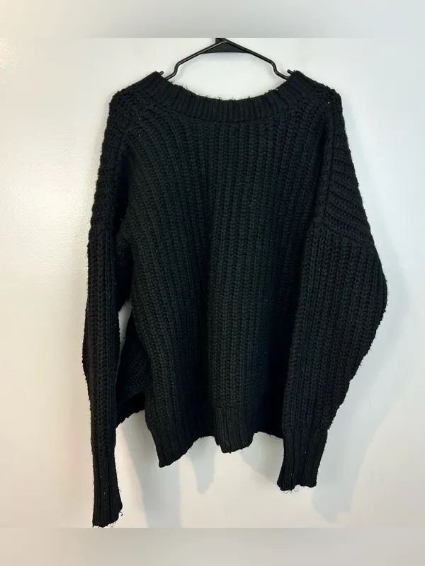 Offline by Aerie Black Chunky V-neck Knit Sweater Size Medium - Image 7