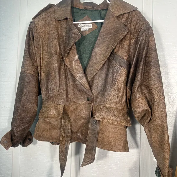 Vintage Jarrod’s Leather Jacket Size Medium GUC - Image 2