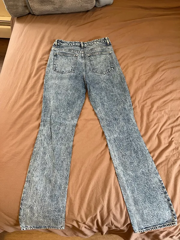 H&M Bootcut Jeans High-Waisted - Image 2