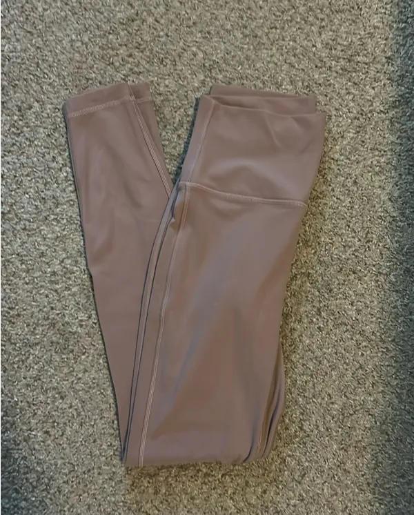 Lululemon Align Leggings 28" - Image 3