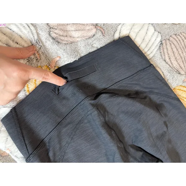 NWOT Outdoor Voices Dark Gray Athletic Leggings‎ Size Small High Rise Stretch - Image 4