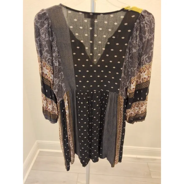 Umgee USA Women’s Boho V-neck size M Blue and Yellow Multicolor Blouse - Image 5
