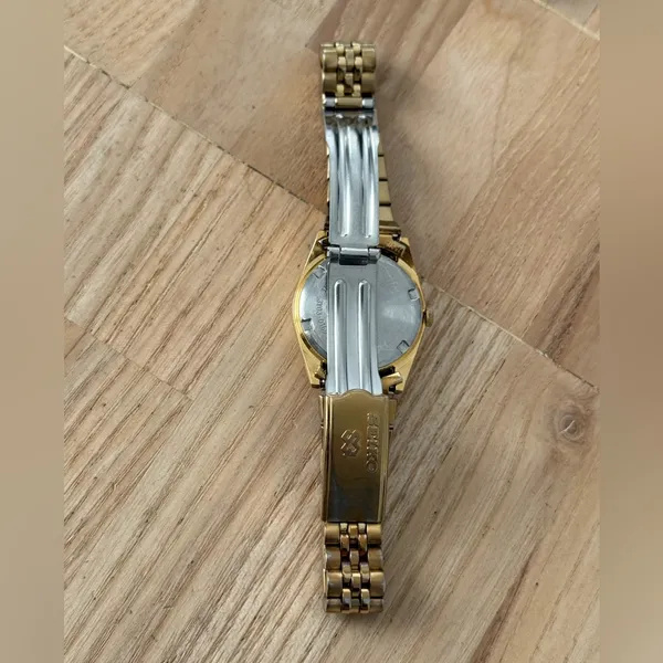 Seiko SQ Presidential Vintage Ladies Watch Black Dial Gold Plated Case Bracelet - Image 11
