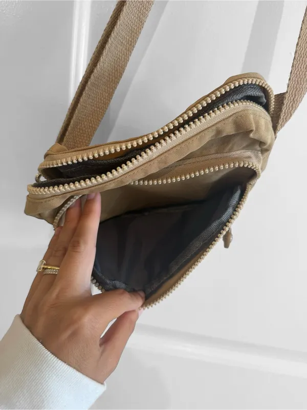 Y2K Beige Nylon Multi Pocket Crossbody Bag Utility Shoulder Bag - Image 4