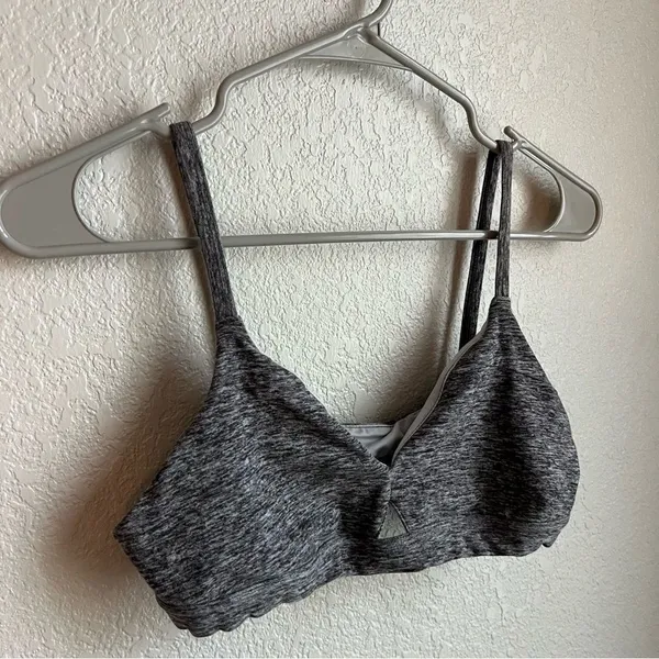 Alo Yoga Alosoft Lounge Keyhole Bra - Image 6