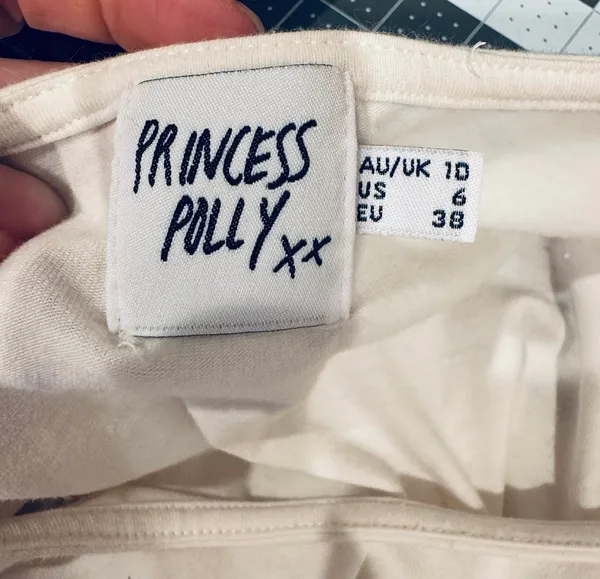 Princess Polly Growing Baby Tee Tshirt Cropped White Green Floral Hippie S 6 - Image 3