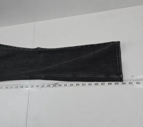 Abercrombie 90s Slim Straight Ultra High-Rise Jeans - Image 6