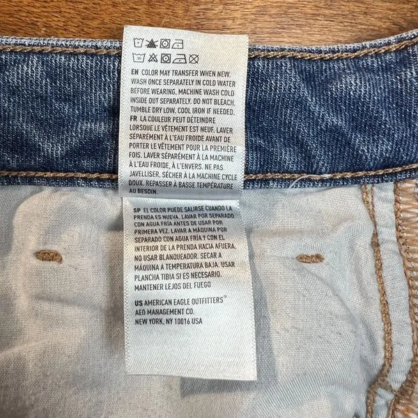American Eagle Mom Jeans Womens 12 R Distressed‎ Light Blue Denim Casual - Image 15