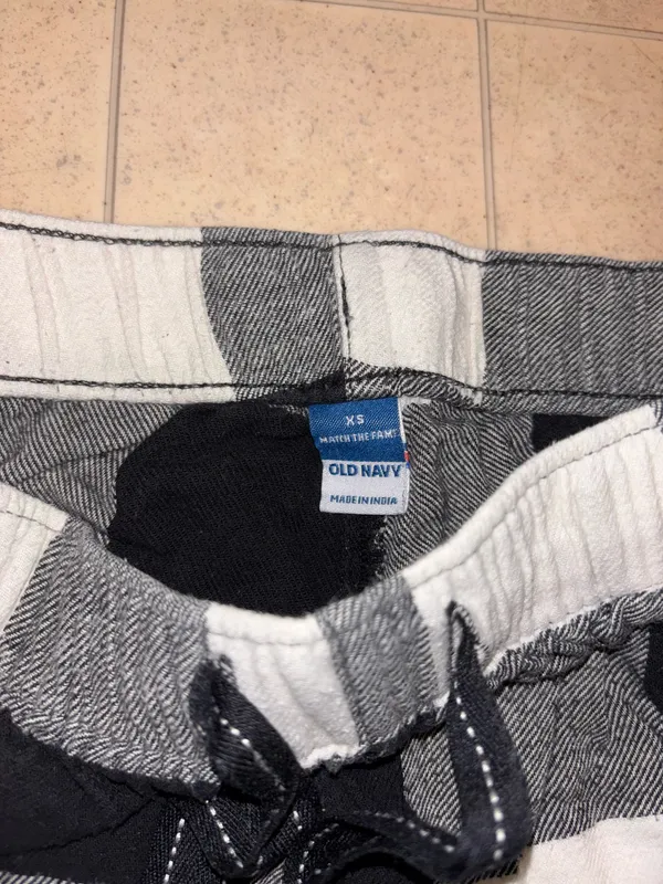 Old Navy Pajama Pants Plaid - Image 2