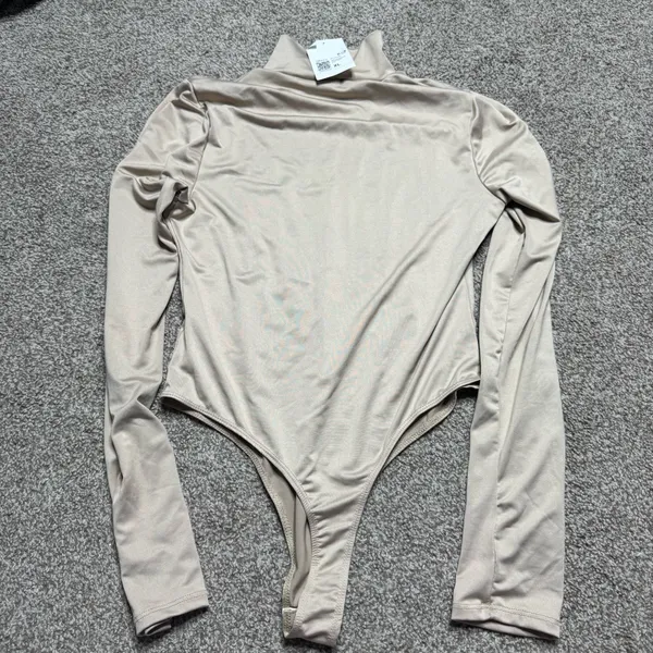 Forever 21 Skeleton bodysuit - Image 4