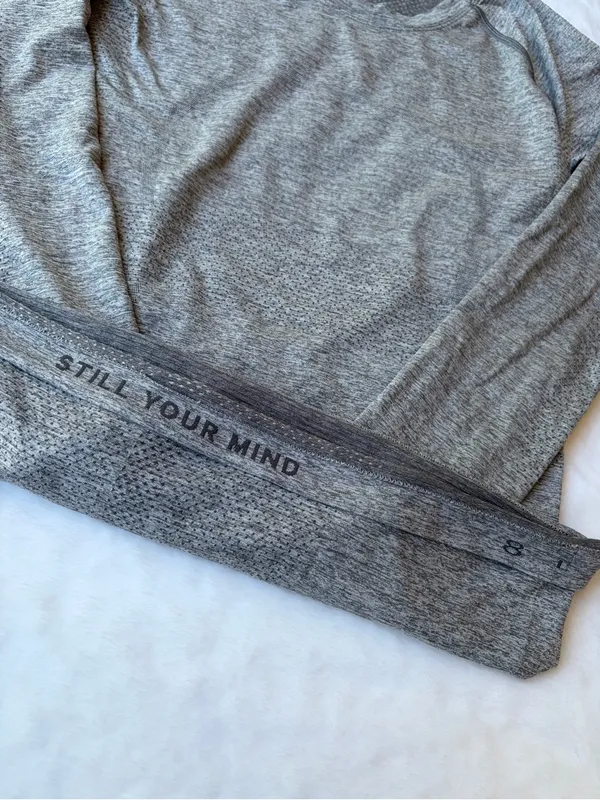Lululemon Women’s Gray Long Sleeve Swiftly Tech 2.0 - Image 2