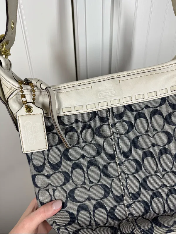 Y2K Coach Bleecker Signature Blue Denim Canvas White Leather Trim Shoulder Bag - Image 2