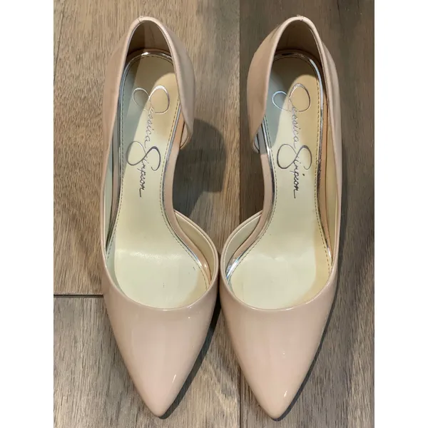 Jessica Simpson Beige Patent Leather Pointed Toe Pumps Size 8.5 - Image 2