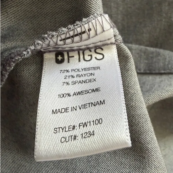 FIGS Casma Three Pocket Scrub Top Graphite Gray XS - Image 5