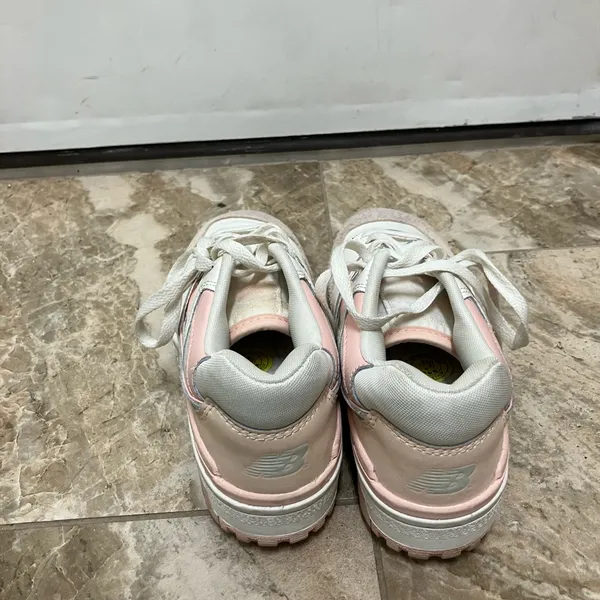 New balance 550 pink and white - Image 3