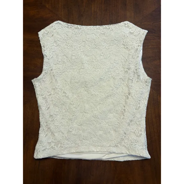 Madden NYC Lace Tank Top Womens Small White Sleeveless Boat Neck Cropped Floral - Image 2