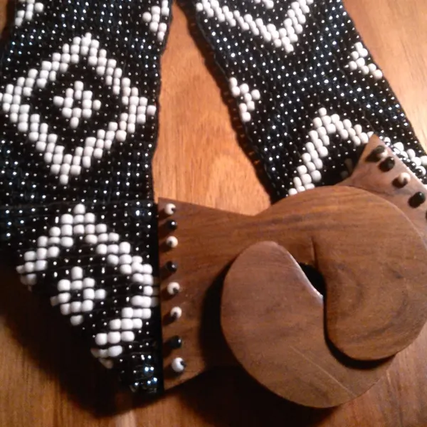 Southwestern Handcrafted Seed Bead Belt With Wooden Buckle - Image 2
