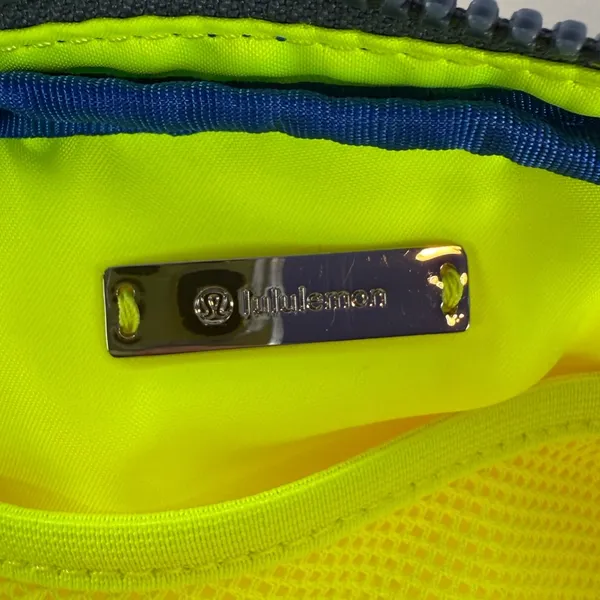 Lululemon Everywhere Belt Bag *1L Pink Highlight Cerulean Blue Highlight Yellow‎ - Image 6