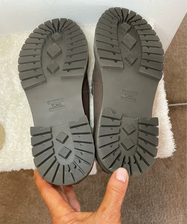 Toms Women’s Shoes - Image 3