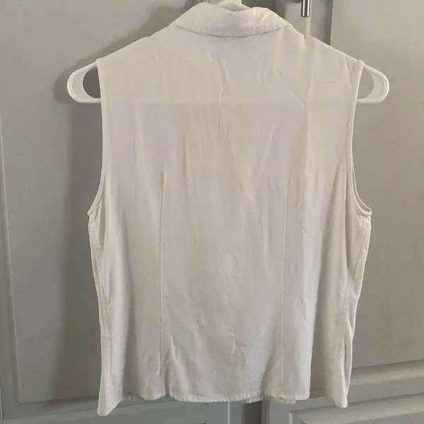 Equipment Fornari Femme Sleeveless Slim Signature rayon Shirt - Image 5