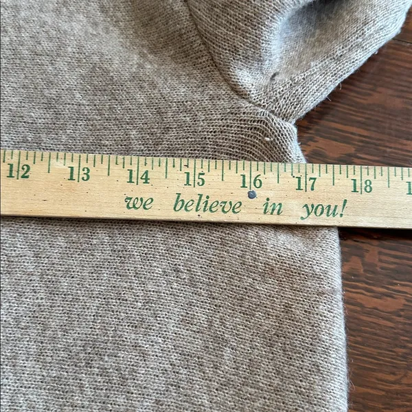 Beautiful Chiaramente Wool Blend Sweater Sz Medium Made in Italy - Image 9
