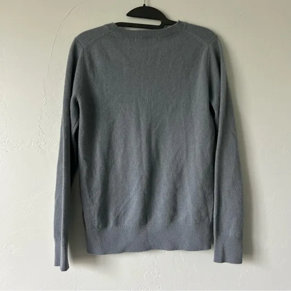 Quince 100% Cashmere Muted Grey Blue Crewneck Sweater Small Minimalist Capsule - Image 5