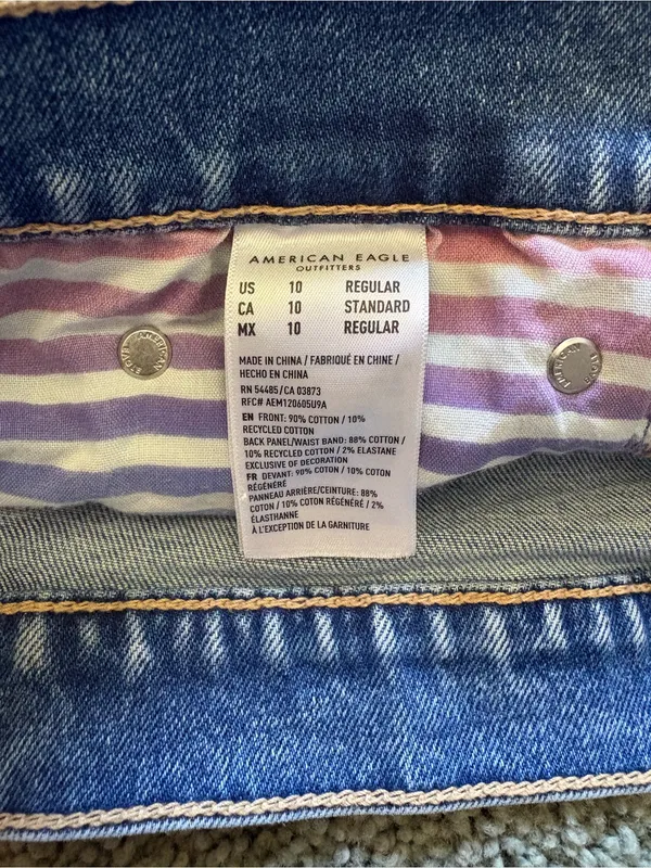 American Eagle Strigid Low Rise Baggy Flare Distressed Jeans Rainbow Size 10 - Image 13