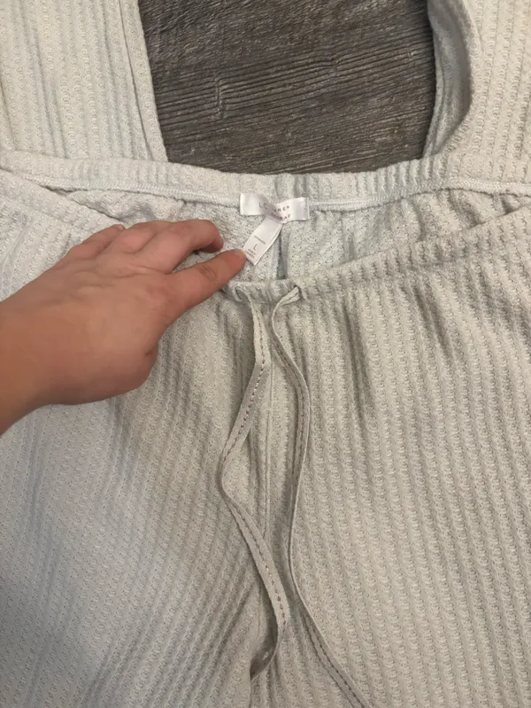 Lauren Conrad Soft Ribbed Knit set with Floral Heart Patch - Light Gray - Image 4
