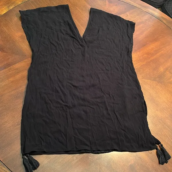 size M swim coverup - Image 9