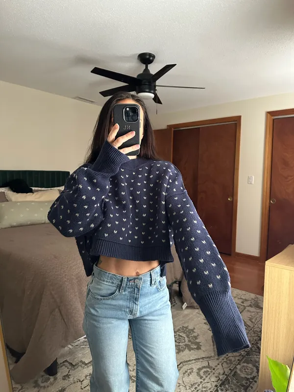 Free People Navy Sweater - Image 4