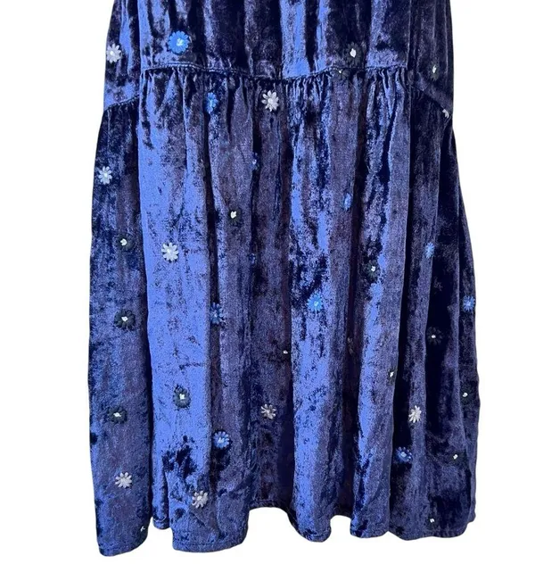 UO Kimchi Blue Alice Embroidered Velvet Mini Babydoll Dress - Image 3