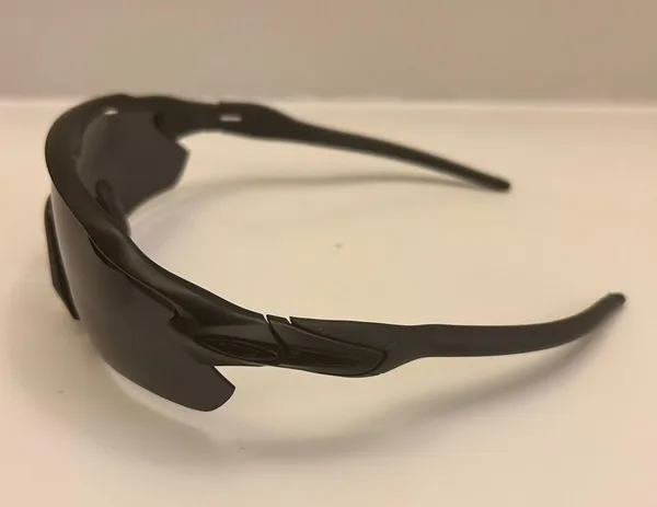 Black Radar Sunlasses Men - Image 2
