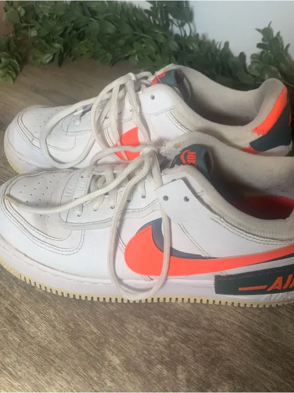 Nike Air Force 1 Shadow sneakers in the White Solar Red Color Ladies Sz 8.5 - Image 2
