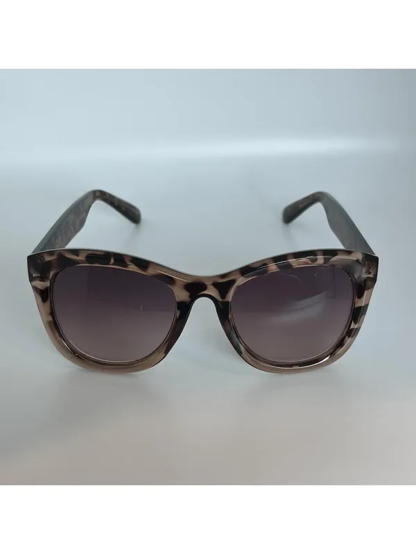 Ann Taylor Loft Tortoise Shell Pattern Sunglasses with Gradient Lenses - Image 2