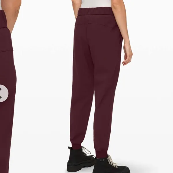 Lululemon On the Fly Jogger 28” Cassis - Image 3