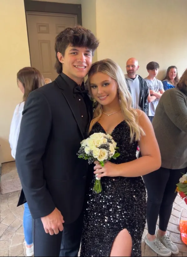 black prom dress Size 2 - Image 3