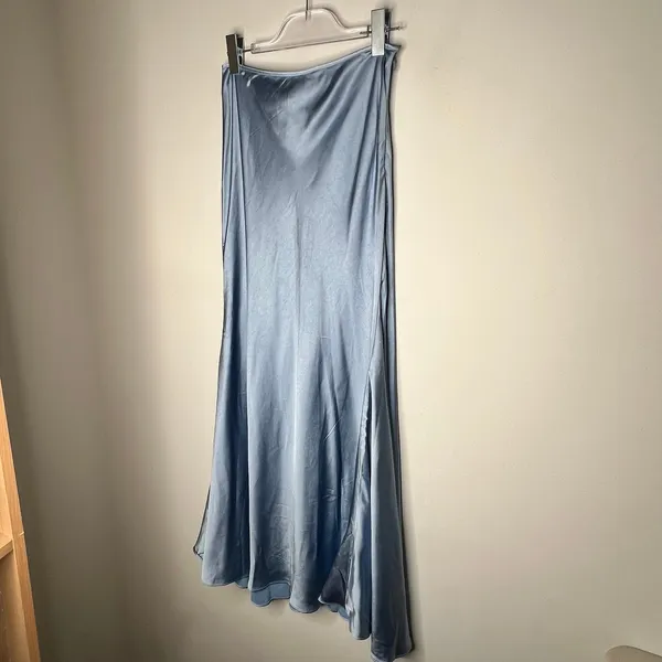 Bardot Satin Finish A-Line Max Skirt Size 4 - Image 8