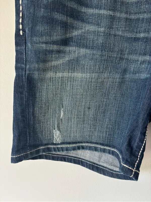 BKE Payton Jean Shorts Dark Wash Contrast Denim Bermuda Lightly Distressed - Image 2