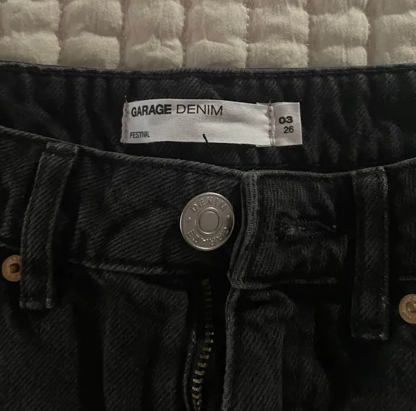Garage Shorts - Image 2
