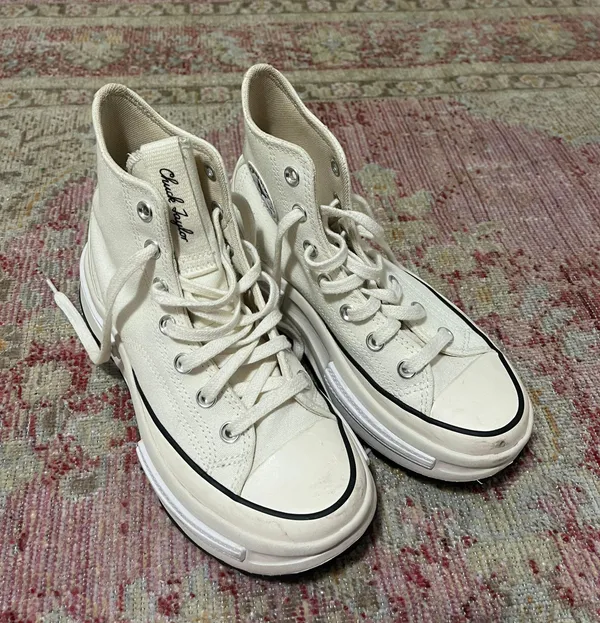 White Size 6 - Image 3