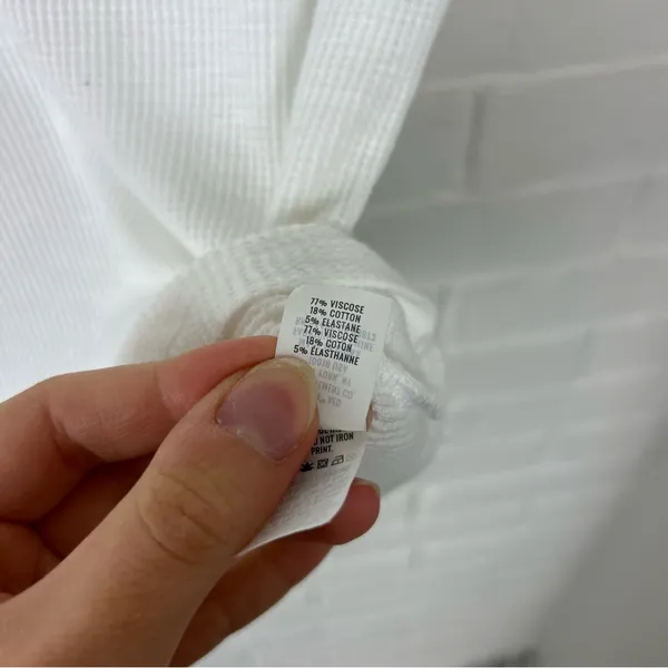 Aerie White Waffle Knit Baby Tee Size XS - Image 8