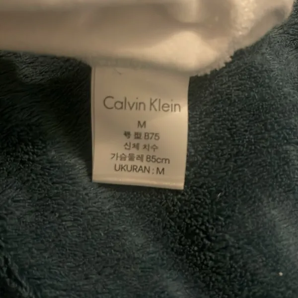 Calvin Klein sports bra - Image 4