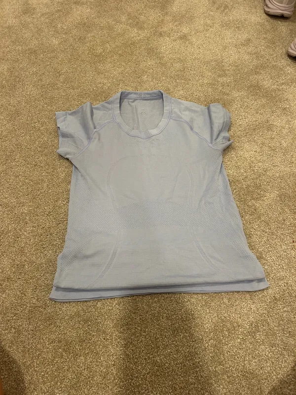 Lululemon Swiftly Tech Short Sleeve - Image 3