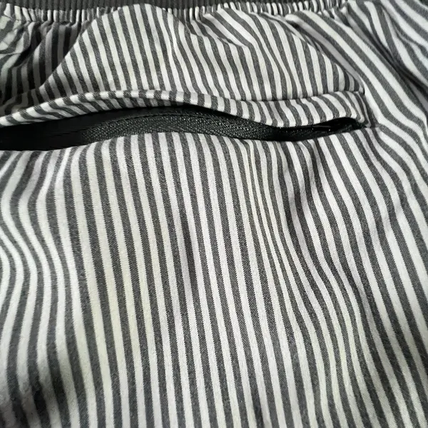 Athleta‎ Gray White Striped Brooklyn Ankle Pants Size 2 Pull On Stretch Casual - Image 7