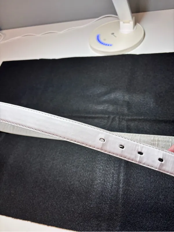 Classic White Leather Belt with Silver-Tone Buckle - Image 10