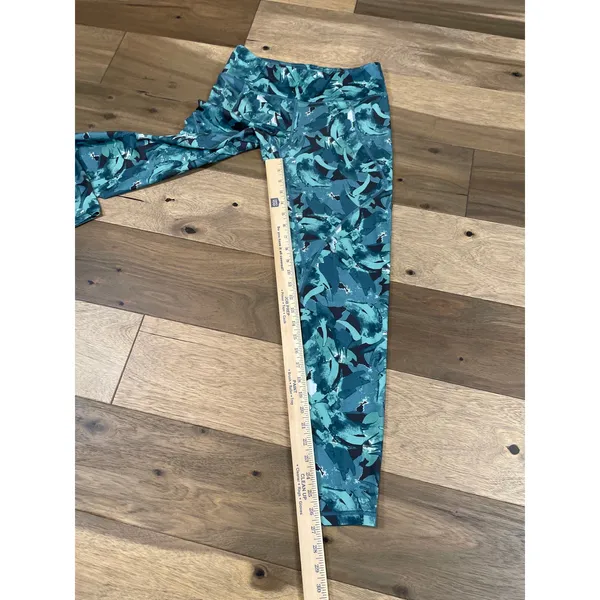 Patagonia Centered Crops Size M Jungle Tasmanian Teal Abstract Print Leggings - Image 7