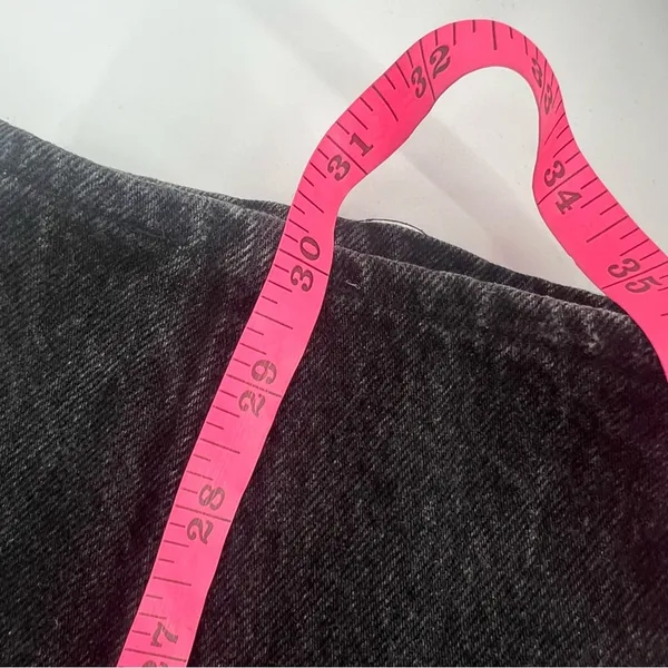 VINTAGE 90’s Levi’s 501’s black‎ distressed sz 29 - Image 6